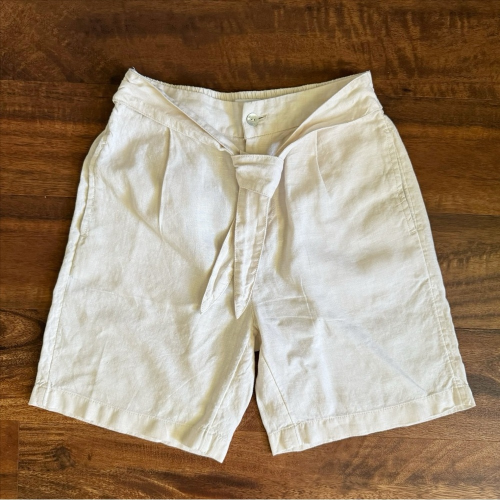 Halston 100% Linen Bermuda Tie Waist Shorts Small